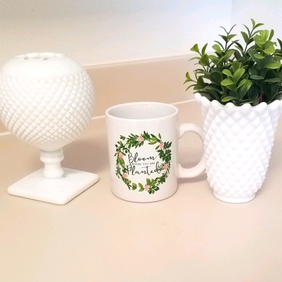 BLOOM WHERE YOU ARE PLANTED COFFEE MUG. NEW - Picture 1 of 3